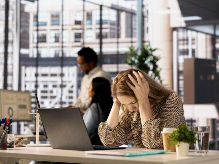 Por que o RH está adoecendo no ambiente de trabalho? Pesquisa explica